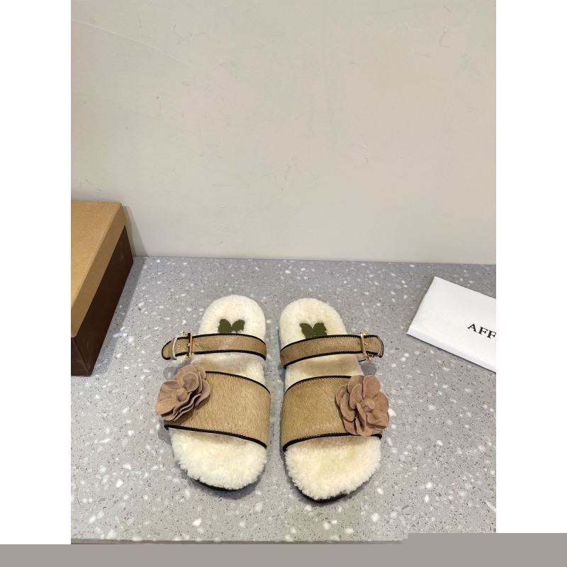Other Slippers